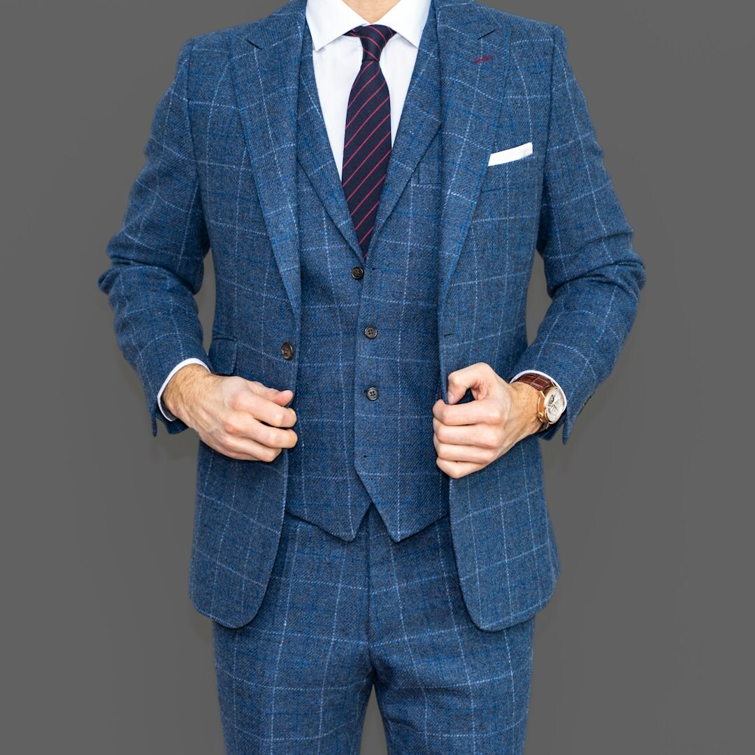 lithuanian businessman in office